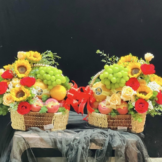 Giỏ Hoa Quả Trái Cây Tươi Chúc Mừng 